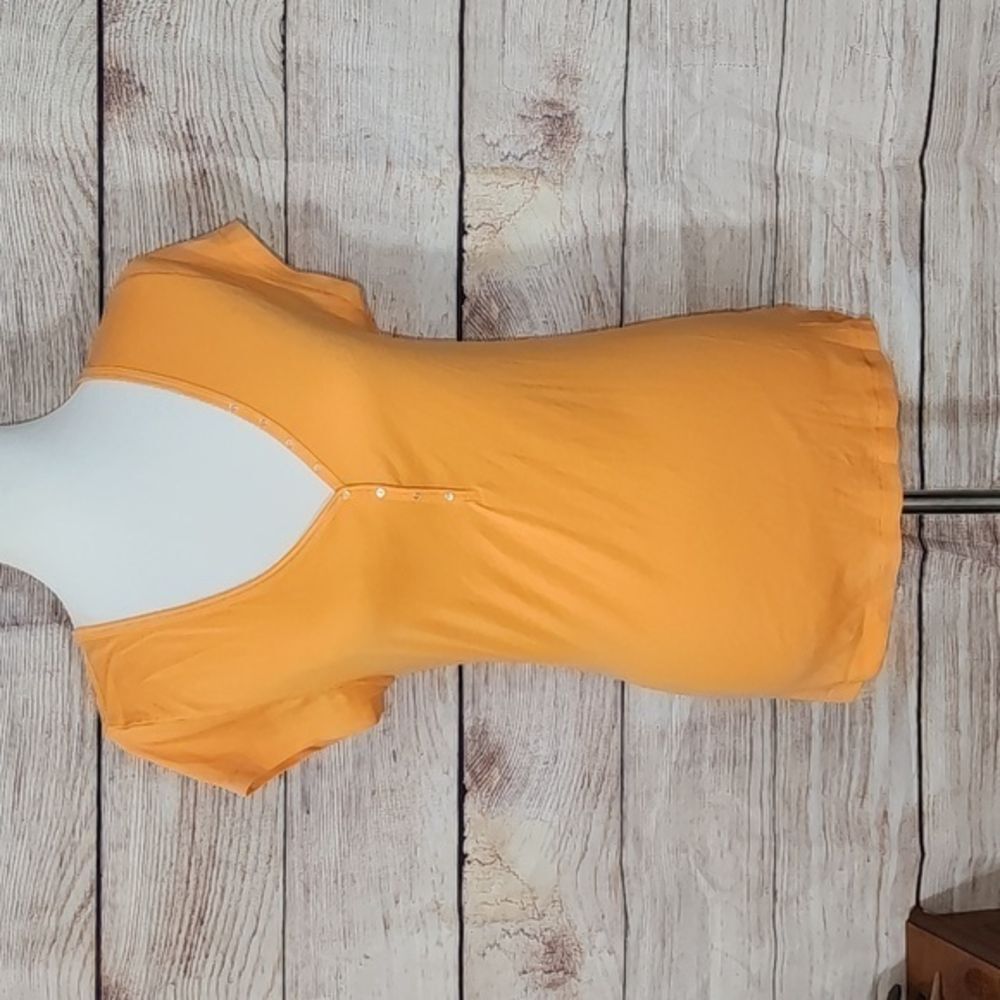 ✨️ Old Navy Orange Short Sleeve Henley Size‎ Large